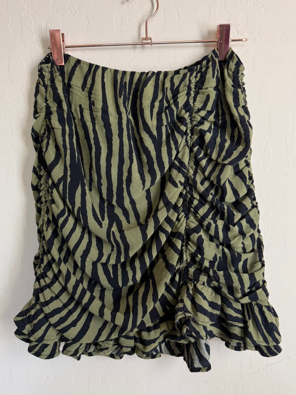 Zara Olive Zebra Print Ruffle Ruched Mini Skirt Large
